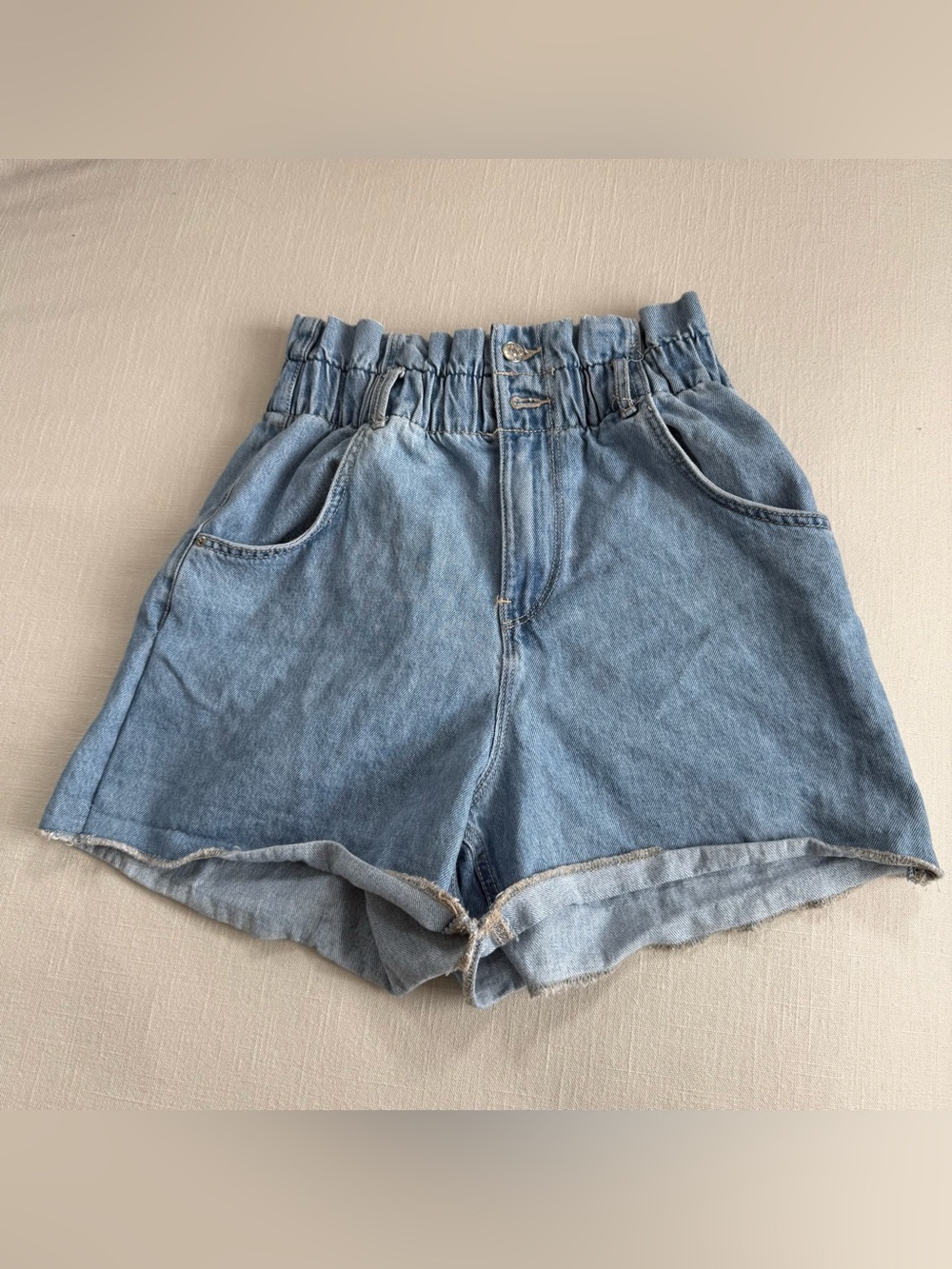Zara Light Blue High-Waist Paperbag Denim Shorts Size 6 Korean/Ulzzang Style